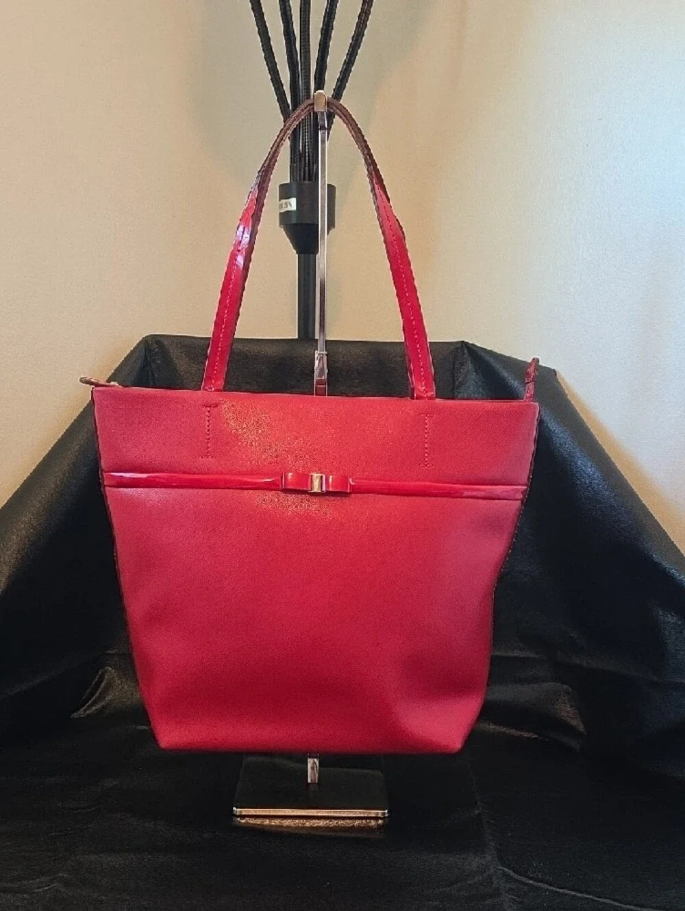 Salvatore Ferragamo Red Leather Tote with Bow Detail